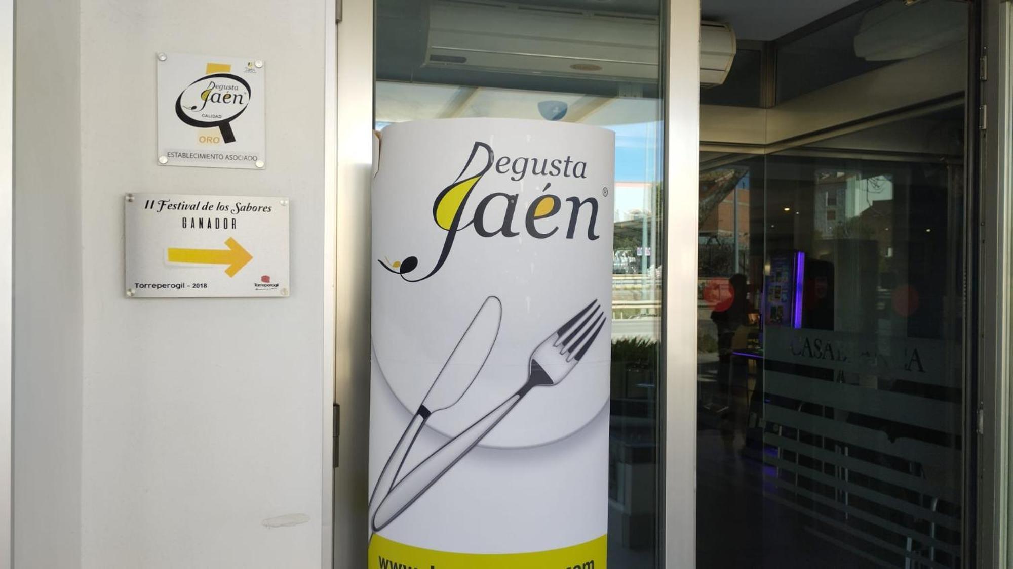 Pensión Restaurante Casablanca Torreperogil Exterior foto